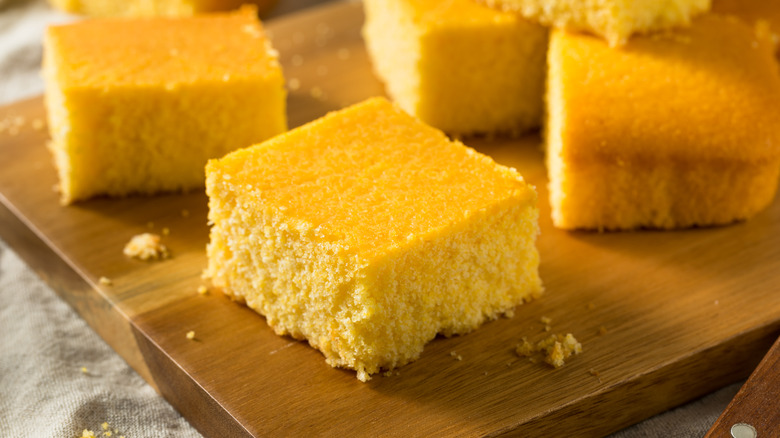 Cornbread on cutting board