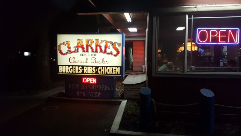 Clarke's Charcoal Broiler (Mountain View, California) 