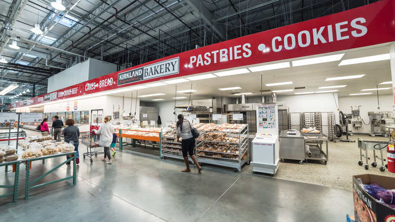 Costco bakery