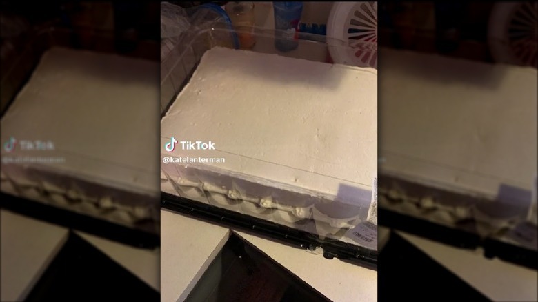 blank Costco cake