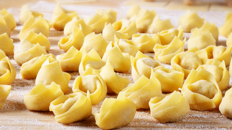 Fresh tortelloni pasta