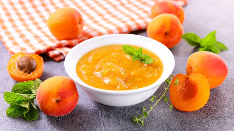 Apricot compote