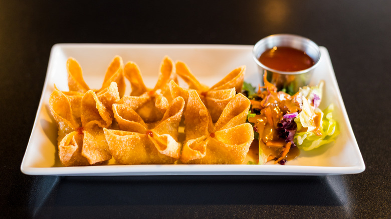 plate of crab rangoon