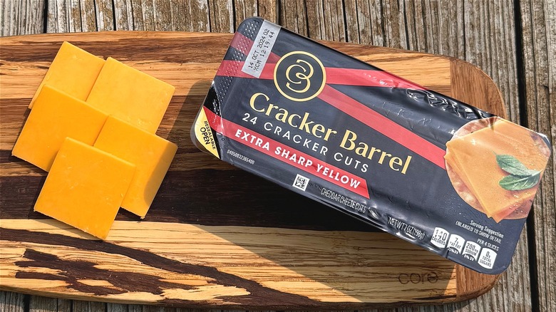 Cracker Barrel Extra Sharp Yellow