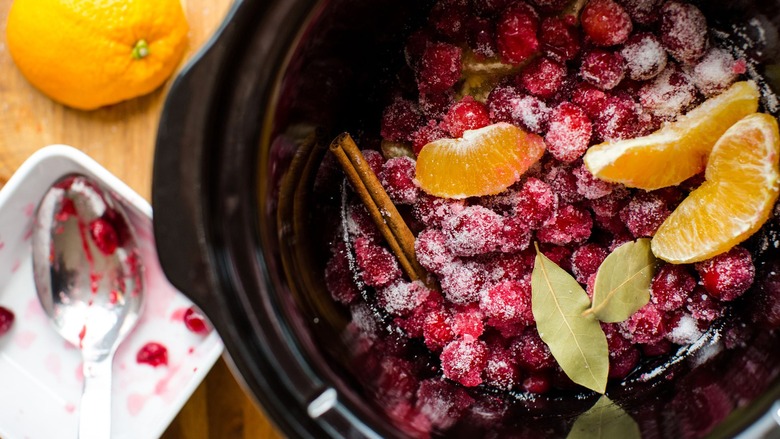 Slow Cooker Cranberry Sauce