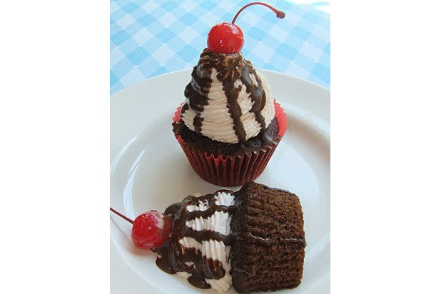 Cherry Coke Float Cupcakes