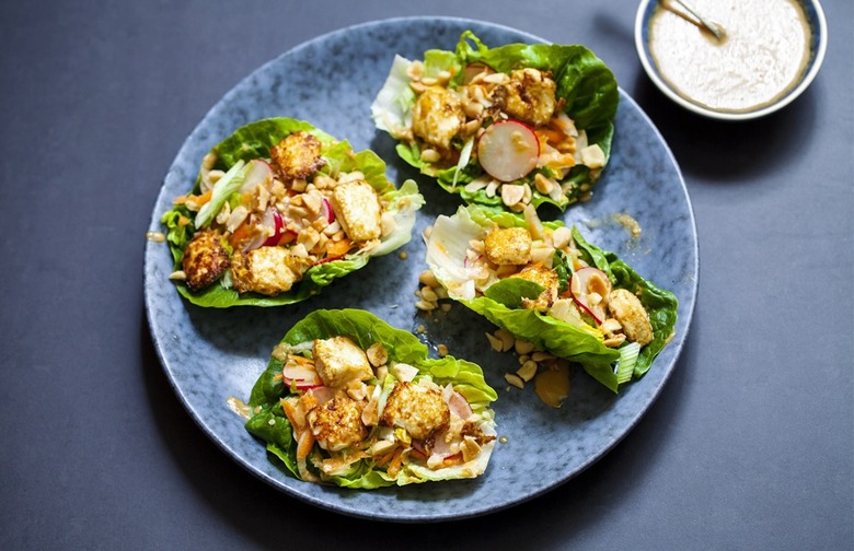 Grape Marinated Chicken Salad Lettuce Wraps 