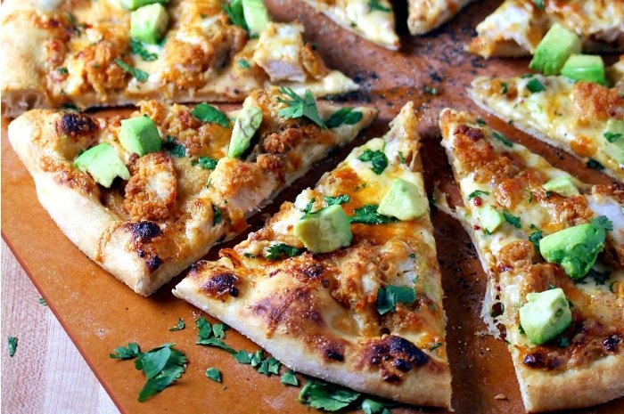 Chipotle Ranch Crispy Chicken Pizza