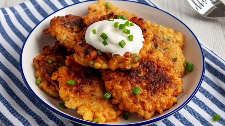 Corn fritters with sour cream