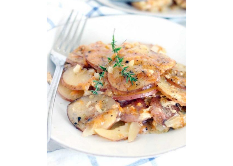 Slow Cooker Scalloped Idaho Potatoes