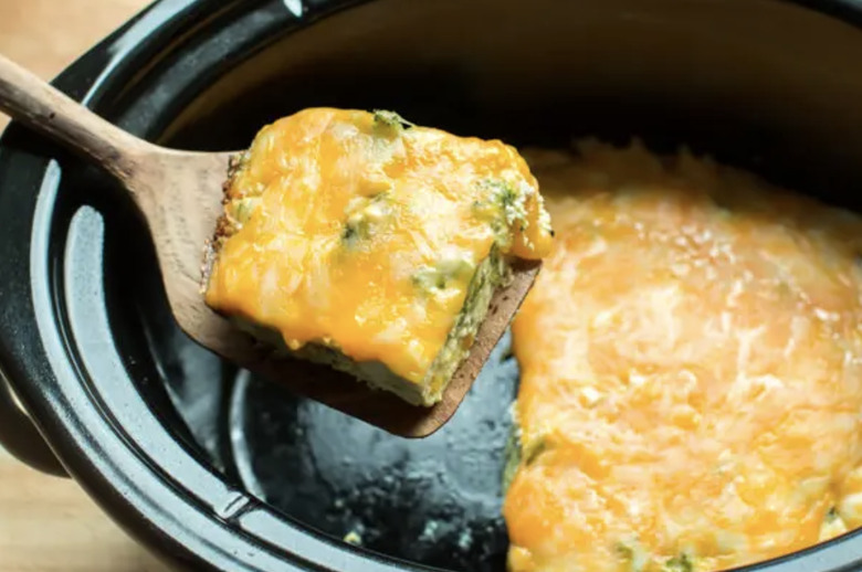 Slow Cooker Crustless Broccoli Cheese Quiche