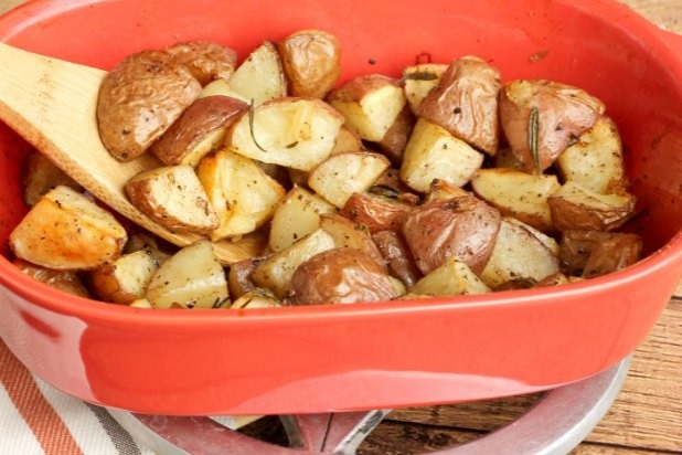 Crispy & Tender Rosemary Red Potatoes