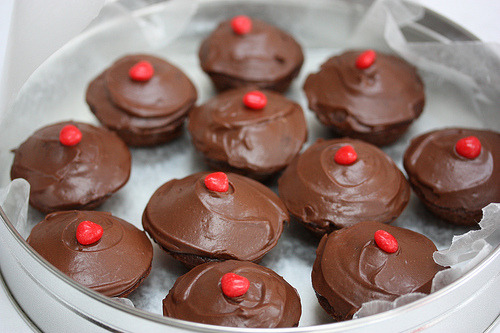 Berry Good Chocolate Cupcakes