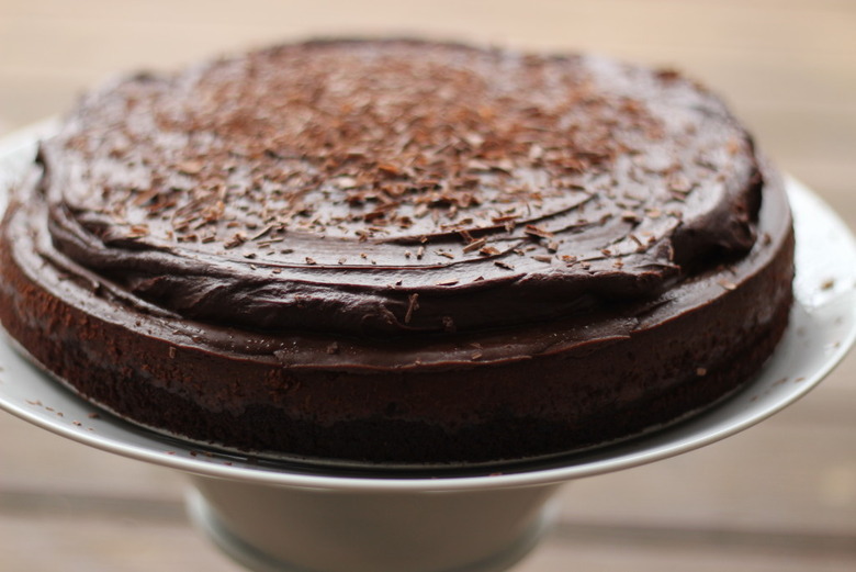 Triple Dark Chocolate Cheesecake With Sour Cream Ganache