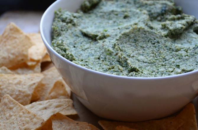 Vegan Spinach and Artichoke Dip