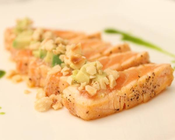 Dish with Diane: Chef Michael Ferraro's Salmon Tataki 