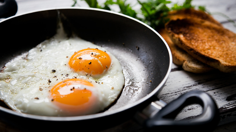 Eggs in the frying pan