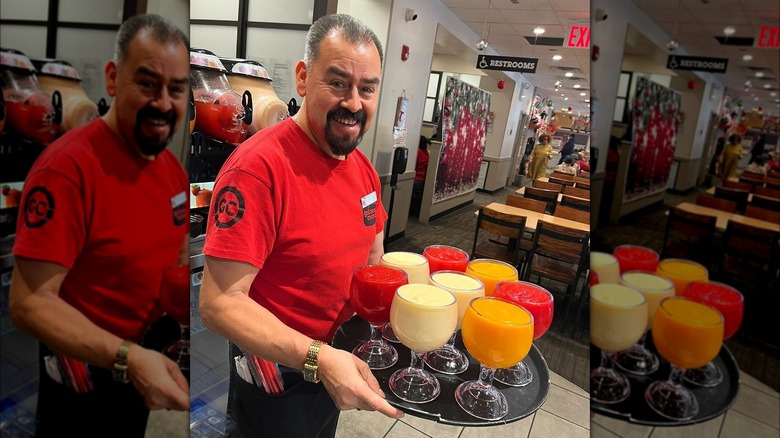 golden corral server holding tray of drinks