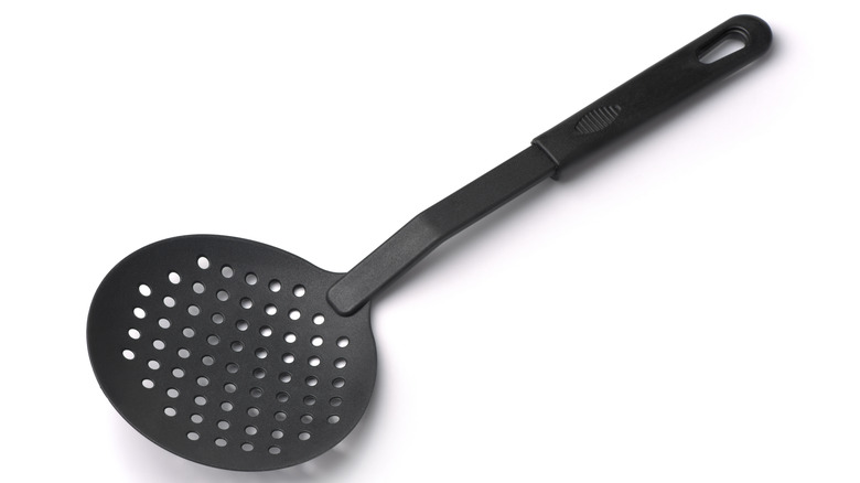 slotted spoon 