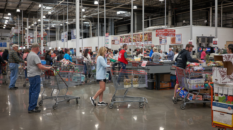 long lines at Costco