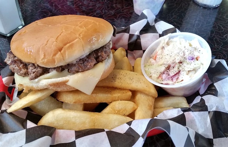 Don's Drive In (Traverse City, Michigan)