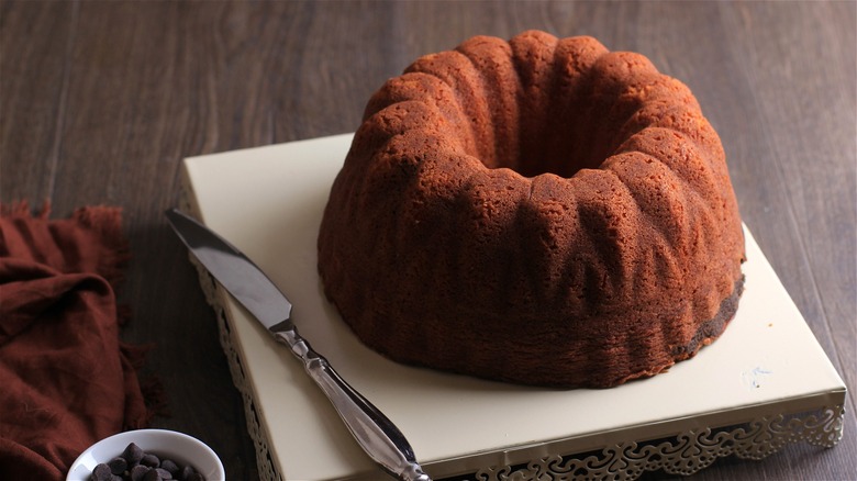 Chocolate marbled Bundt cake 