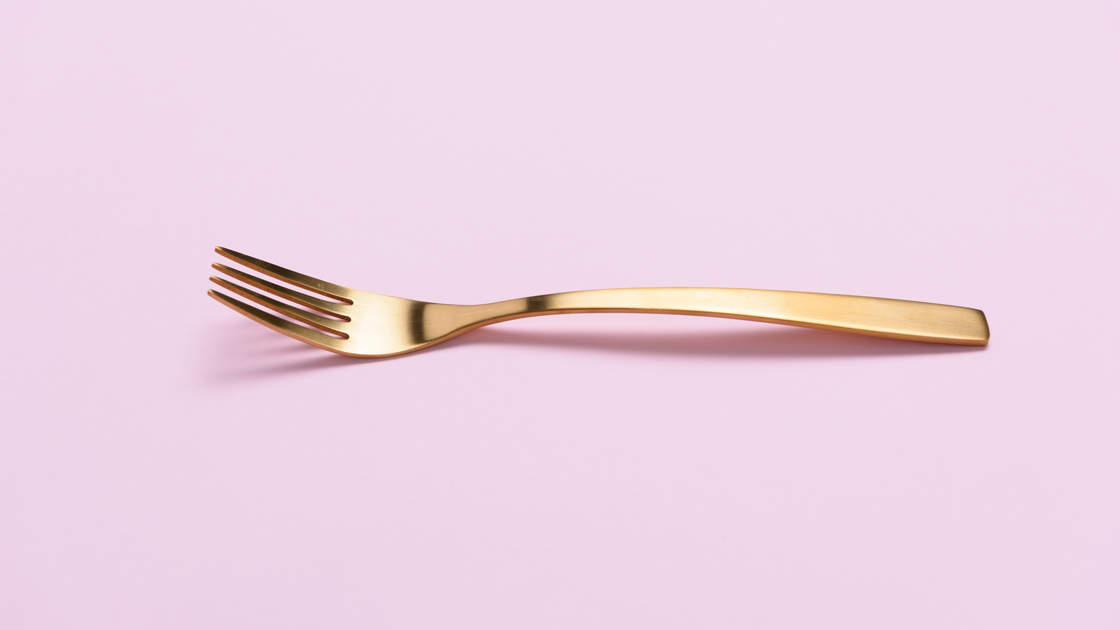 Forks, Knives And Spoons: The Origin Of Western Eating Utensils