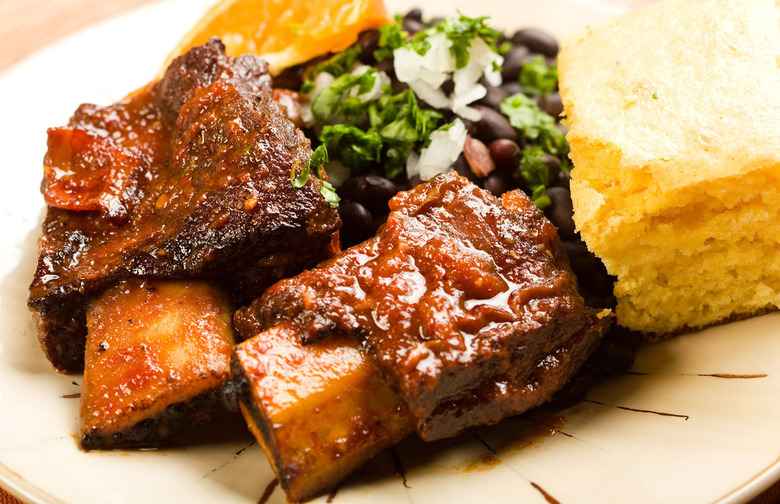 Slow-Cooker Braised Short Ribs Recipe