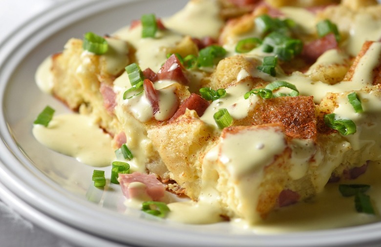 Make Ahead Eggs Benedict Casserole 