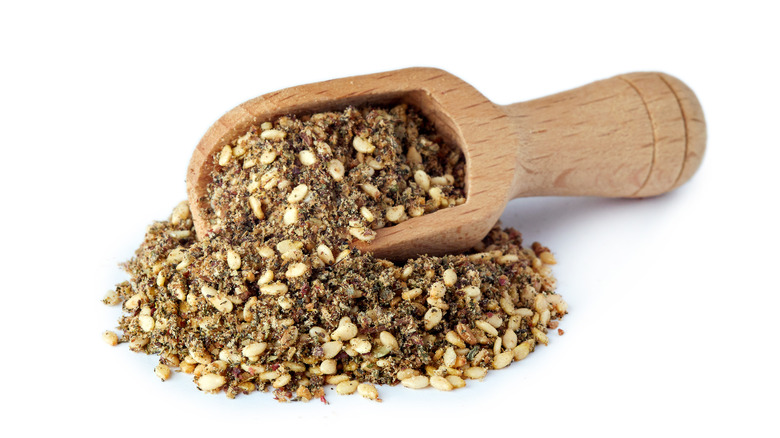 Za'atar in scoop