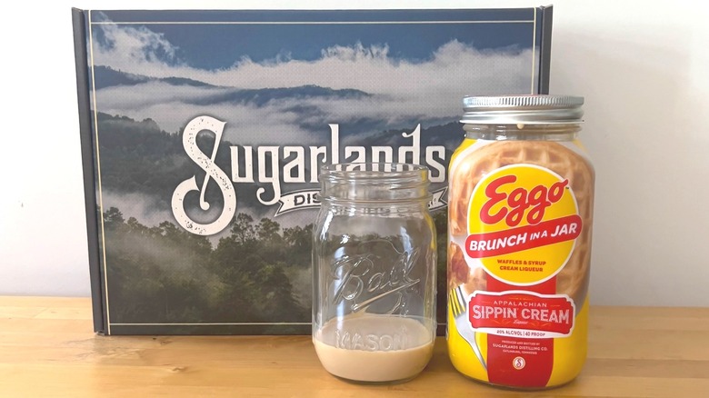 Eggo Sippin' Cream Sugarlands box