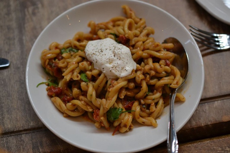 Balena: Strozzapretti a la Trapenese