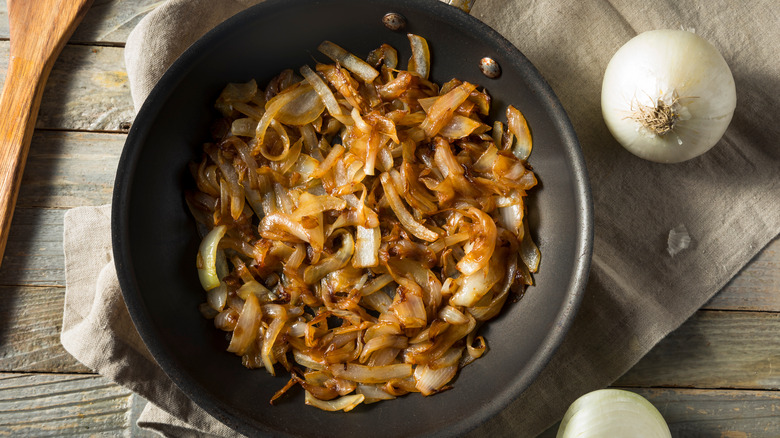 Caramelized onions in a pan