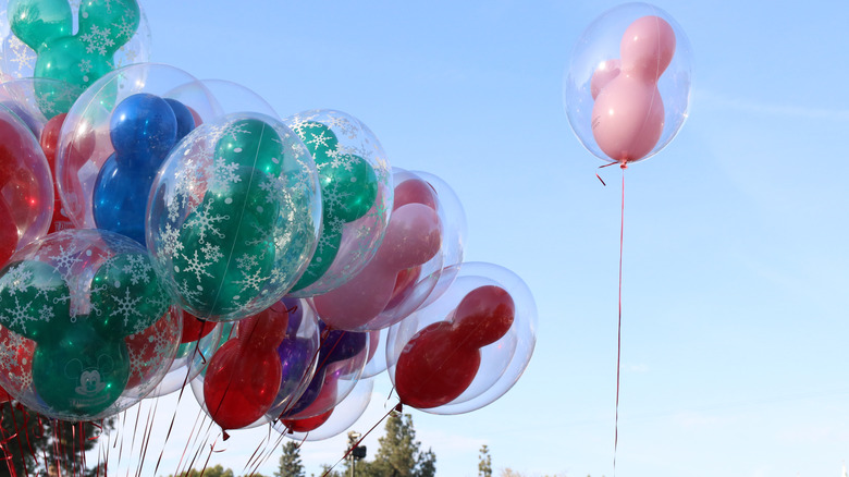 Disneyland balloons 