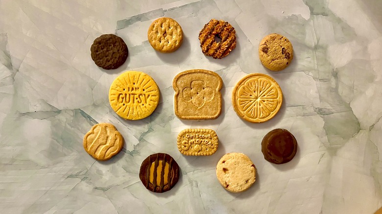 Different Girl Scout Cookie flavors