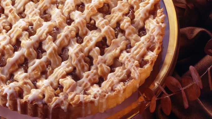 1986: Apple Nut Lattice Tart