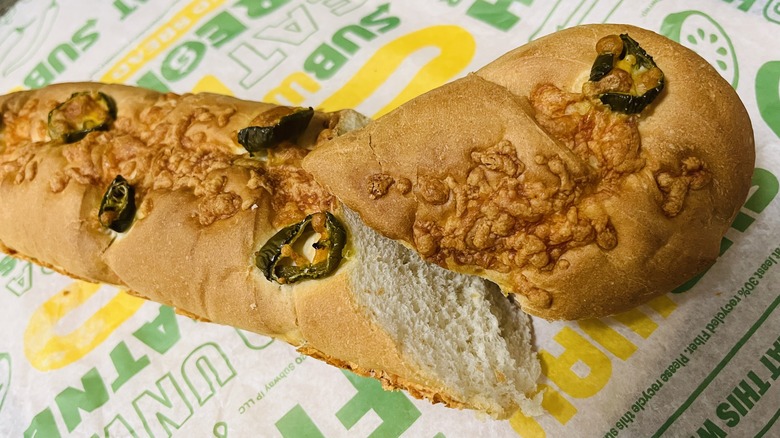 subway jalapeno cheddar baguette