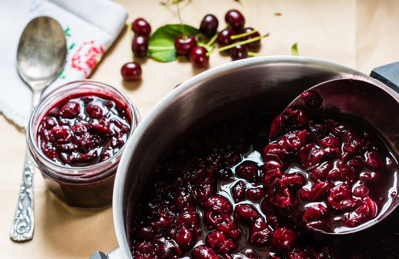 Make cranberry sauce from scratch