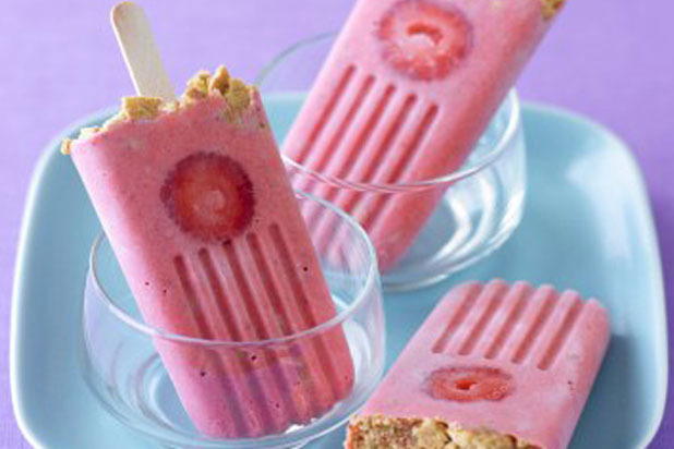 Strawberry Cheesecake Pops Recipe