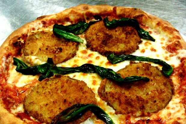 Fried Green Tomato Pizza