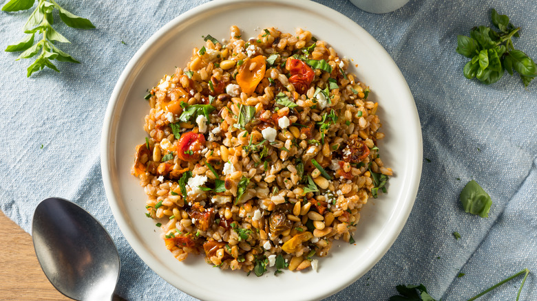 farro tomato salad with herbs