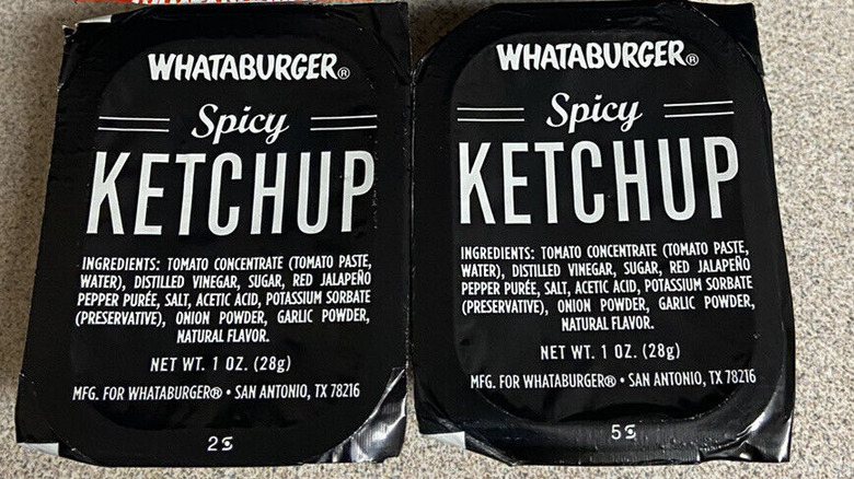 packets of Whataburger Spicy Ketchup 