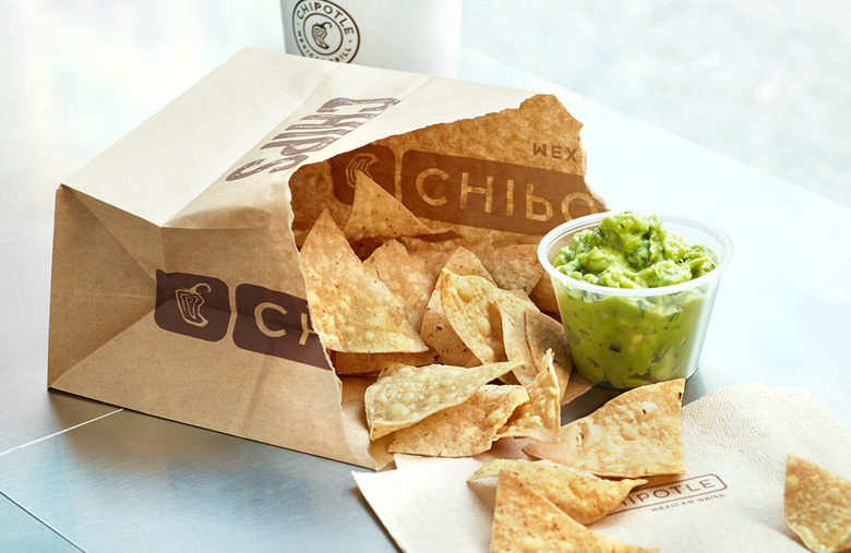 Chips and guacamole (Chipotle)