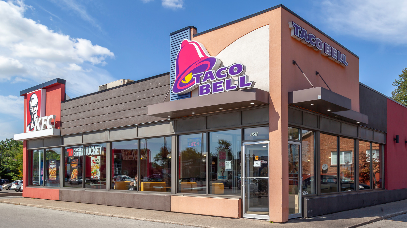 Fast Food Restaurants That Have Surprisingly Healthy Options