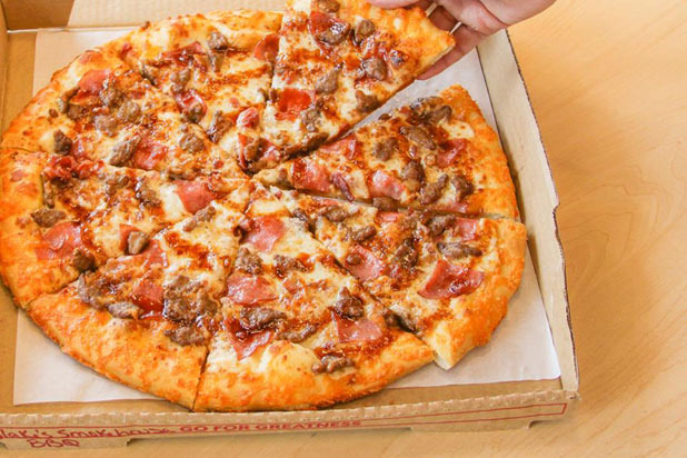 Pizza Hut Meat Lover's Pizza: Ad