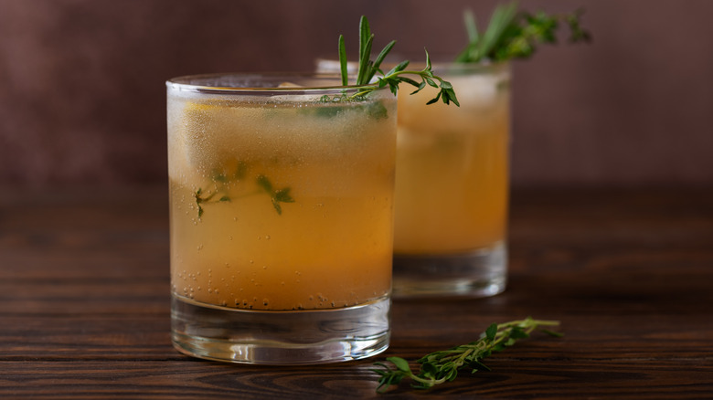 Fish House Punch in a glass