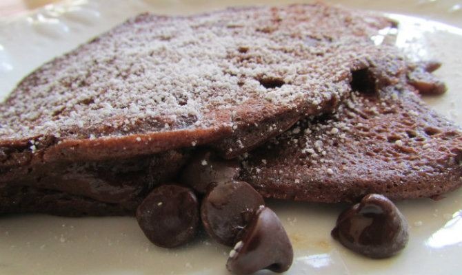 Chocolate Banana Pancakes