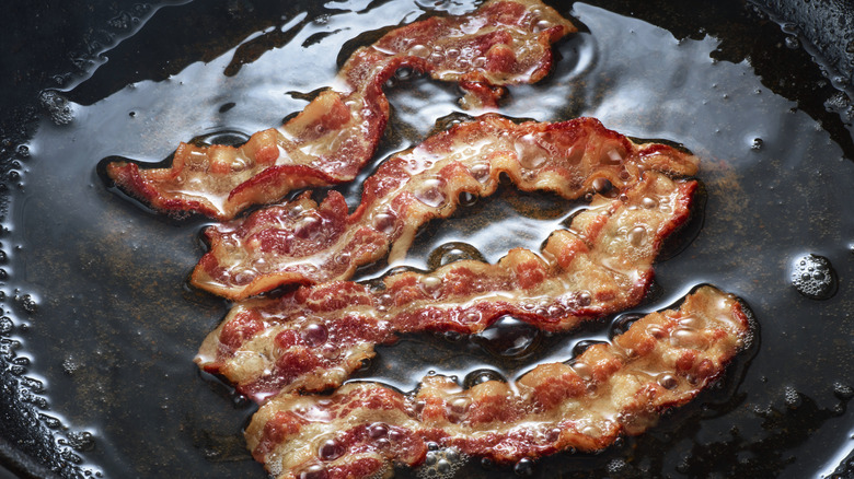 Bacon cooking in bacon grease