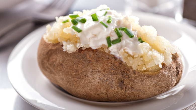 baked russet potato with toppings