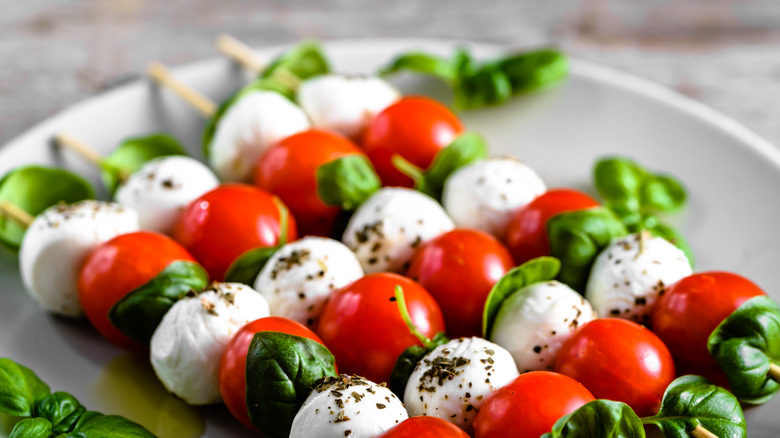 caprese salad skewers